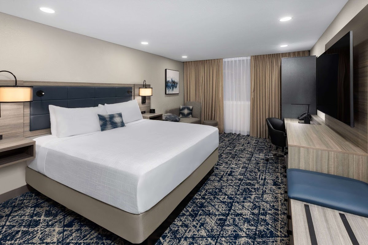 Wyndham DFW Airport — photo 3